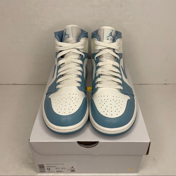 Nike Air Jordan 1 Retro Mid WMNS “UNC/University Blue” NEW 2022 - Picture 2 of 4